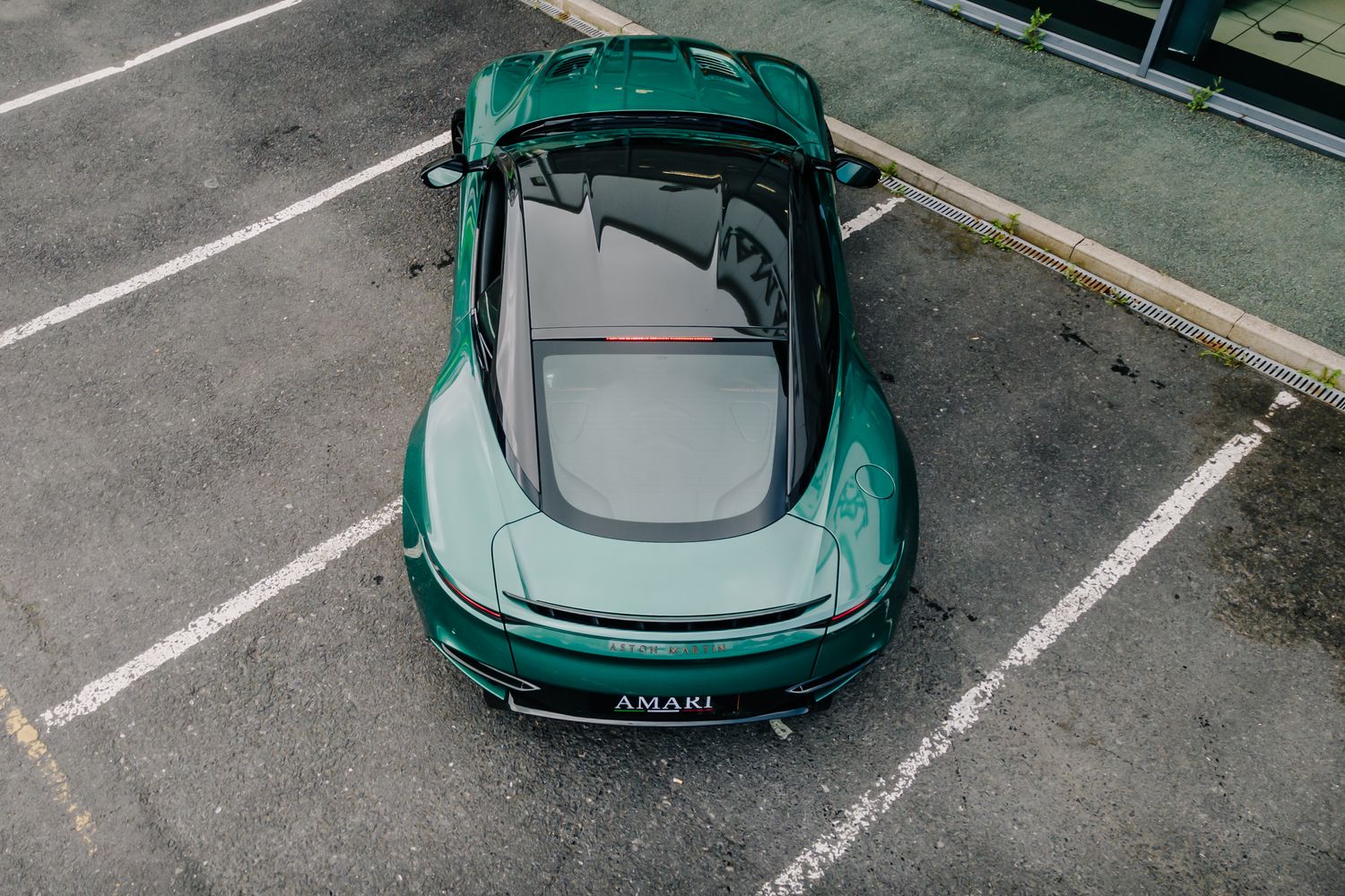 Aston Martin DBS Superleggera V12 - DBS 59 Special Edition