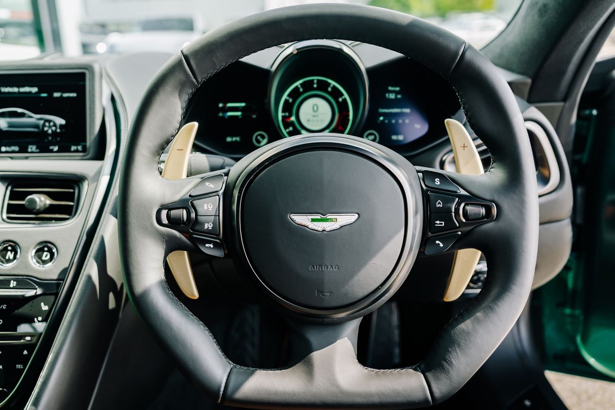 Aston Martin DBS Superleggera V12 - DBS 59 Special Edition