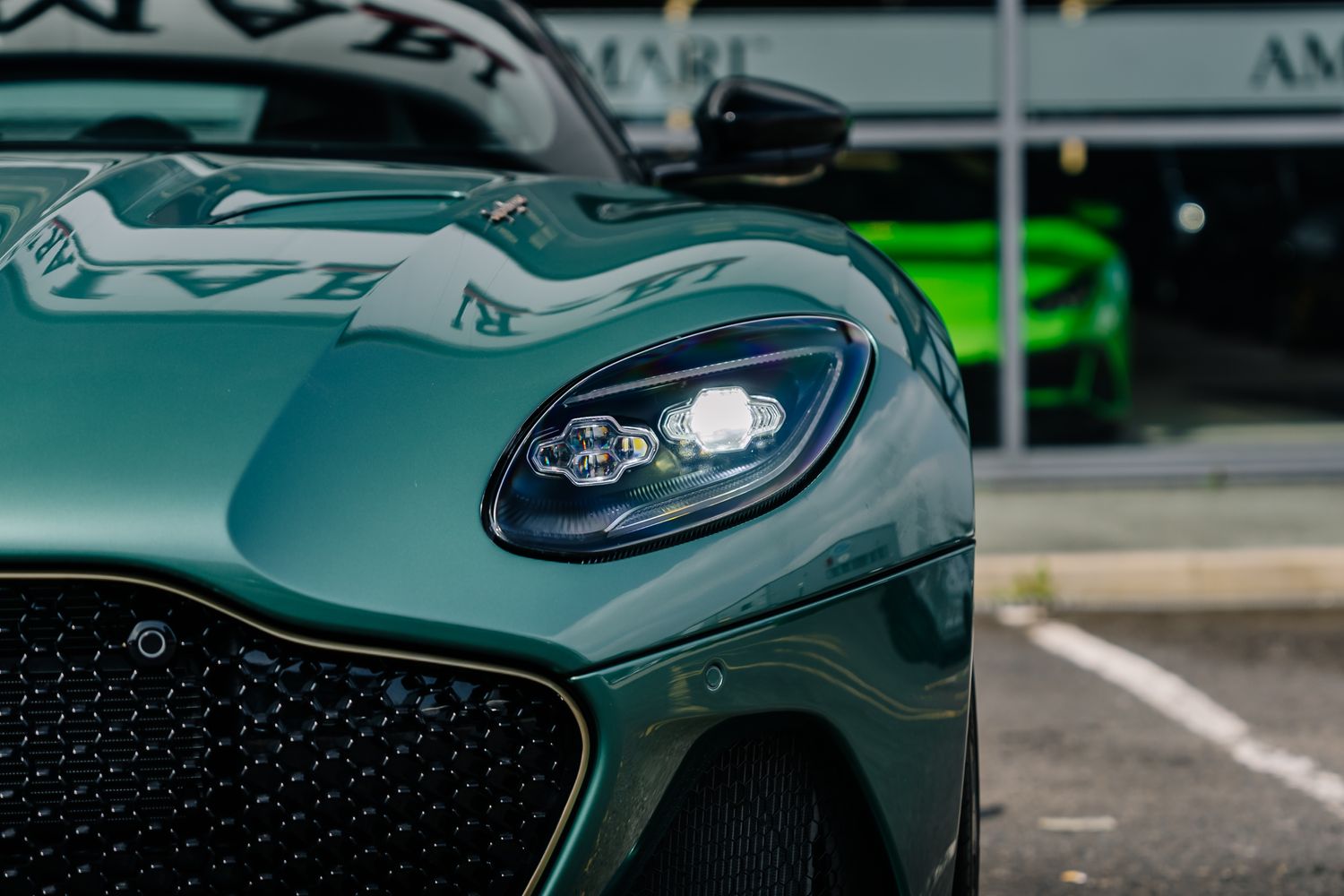 Aston Martin DBS Superleggera V12 - DBS 59 Special Edition