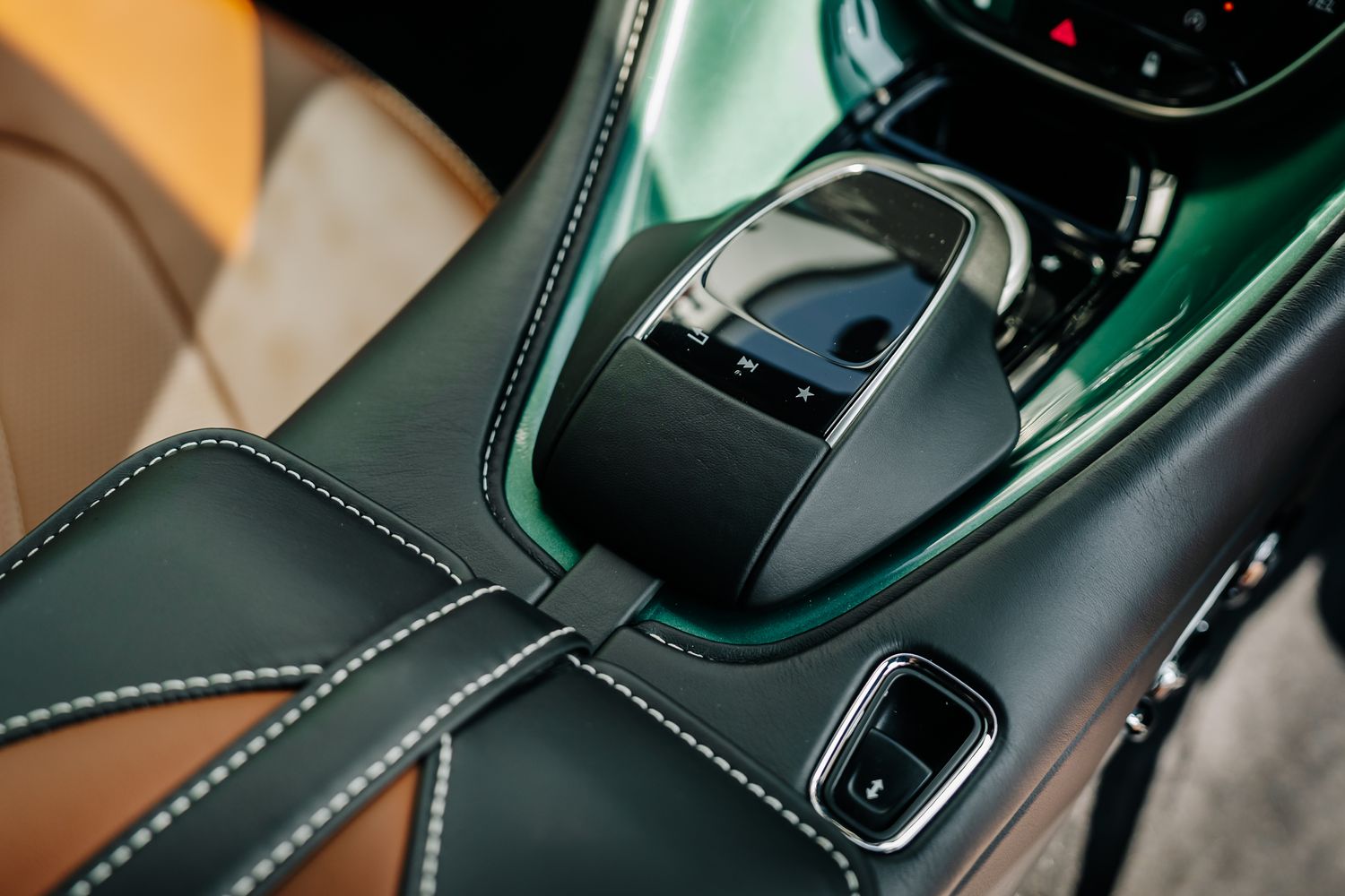 Aston Martin DBS Superleggera V12 - DBS 59 Special Edition