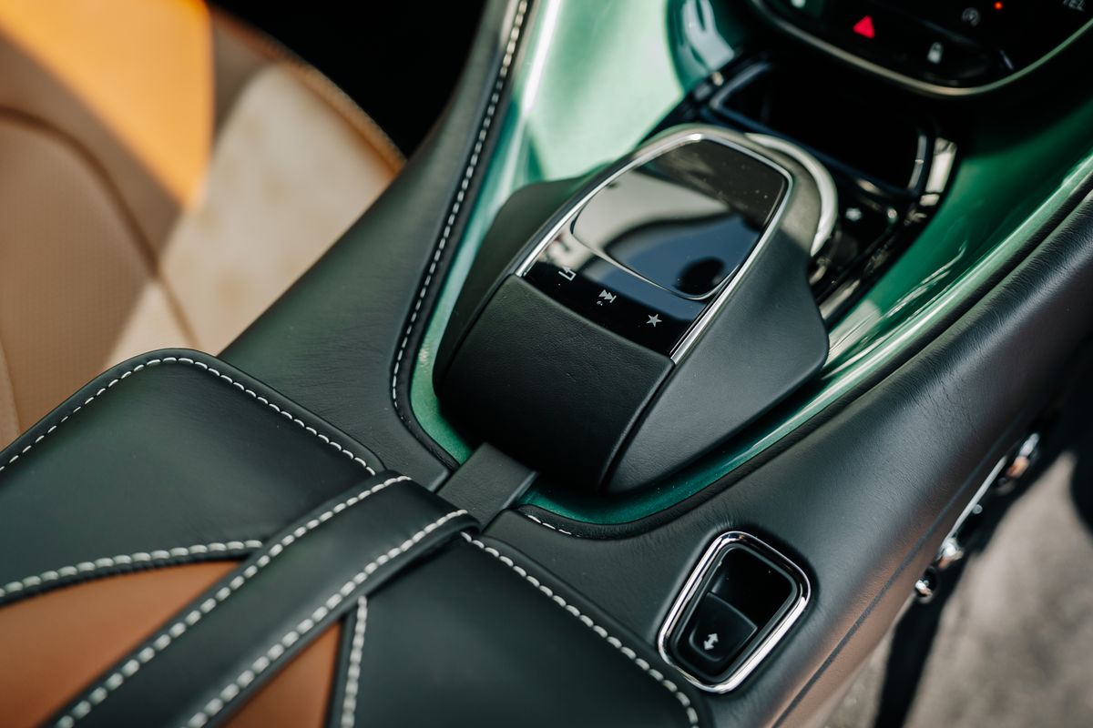 Aston Martin DBS Superleggera V12 - DBS 59 Special Edition