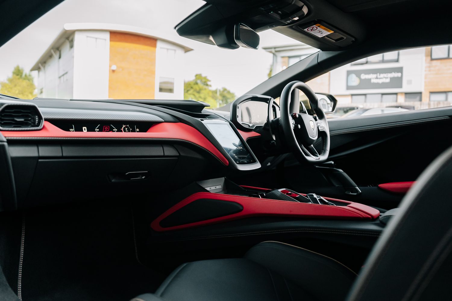 Lamborghini Revuelto