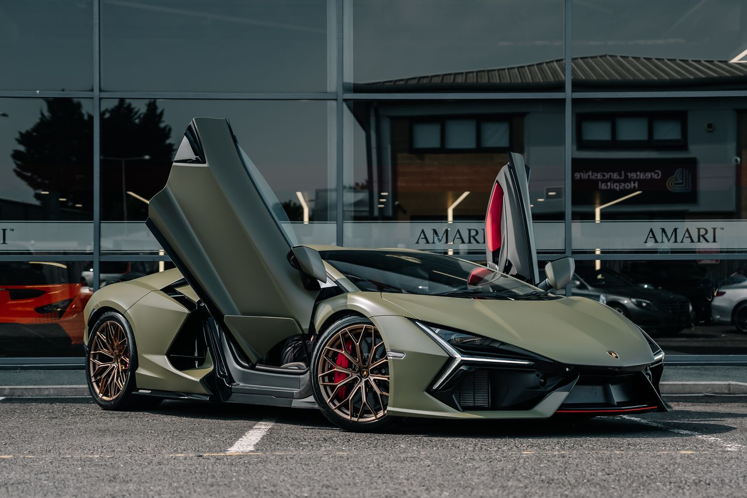 Lamborghini Revuelto