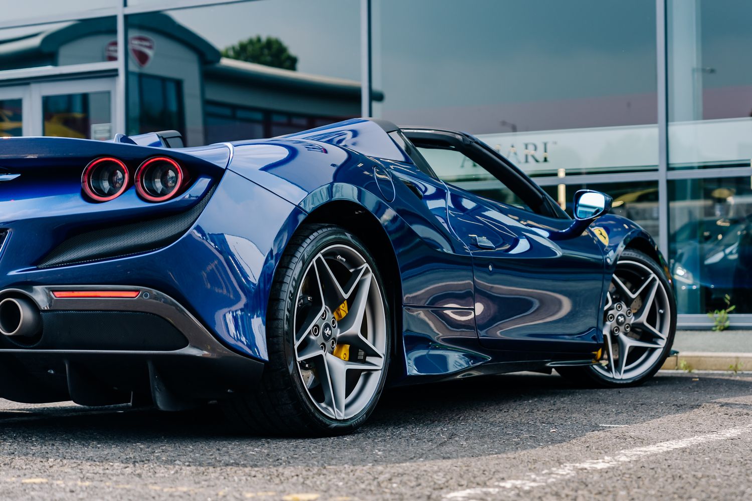 Ferrari F8 Spider
