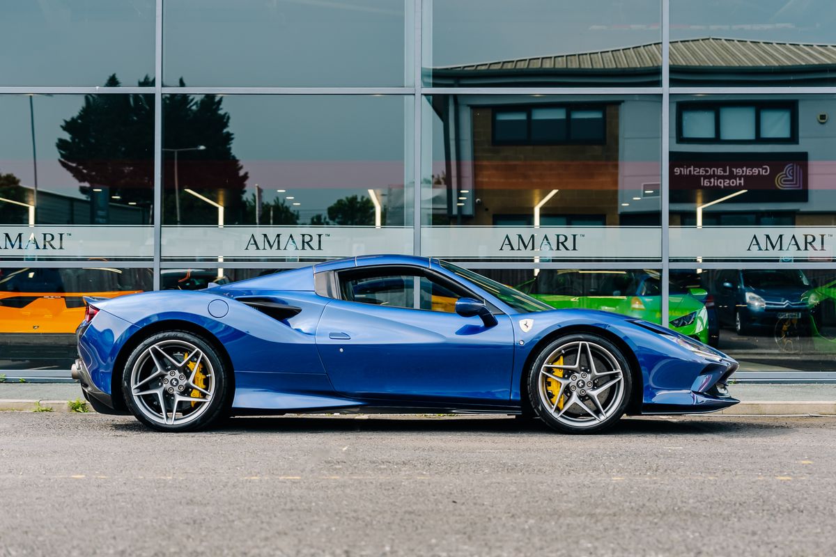 Ferrari F8 Spider