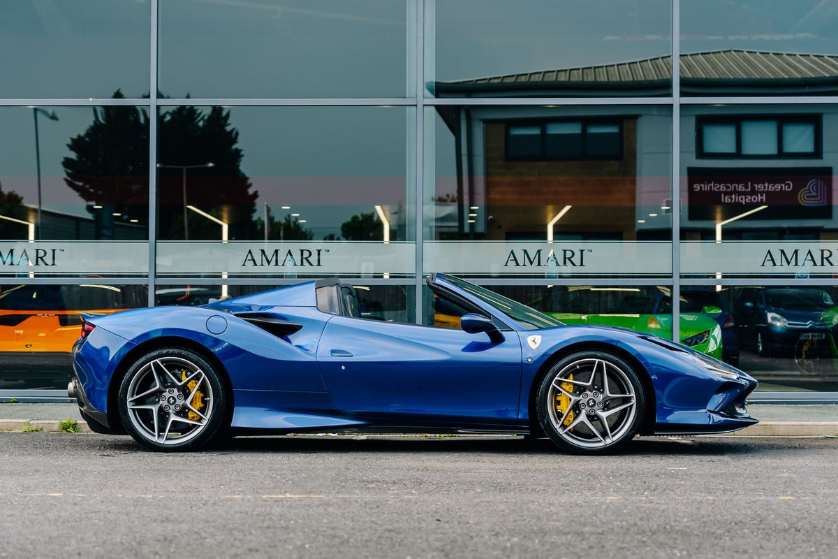 Ferrari F8 Spider