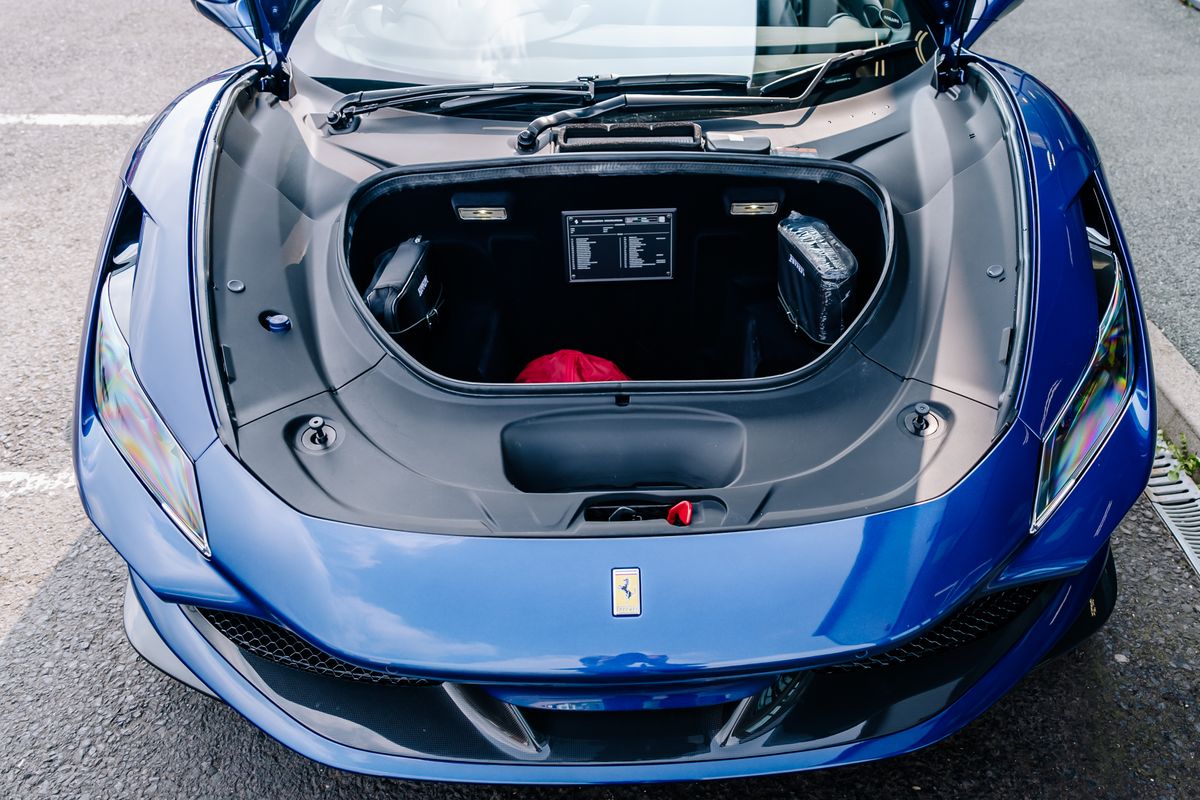 Ferrari F8 Spider