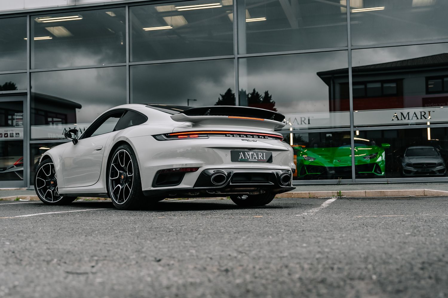 Porsche 911 992 Turbo
