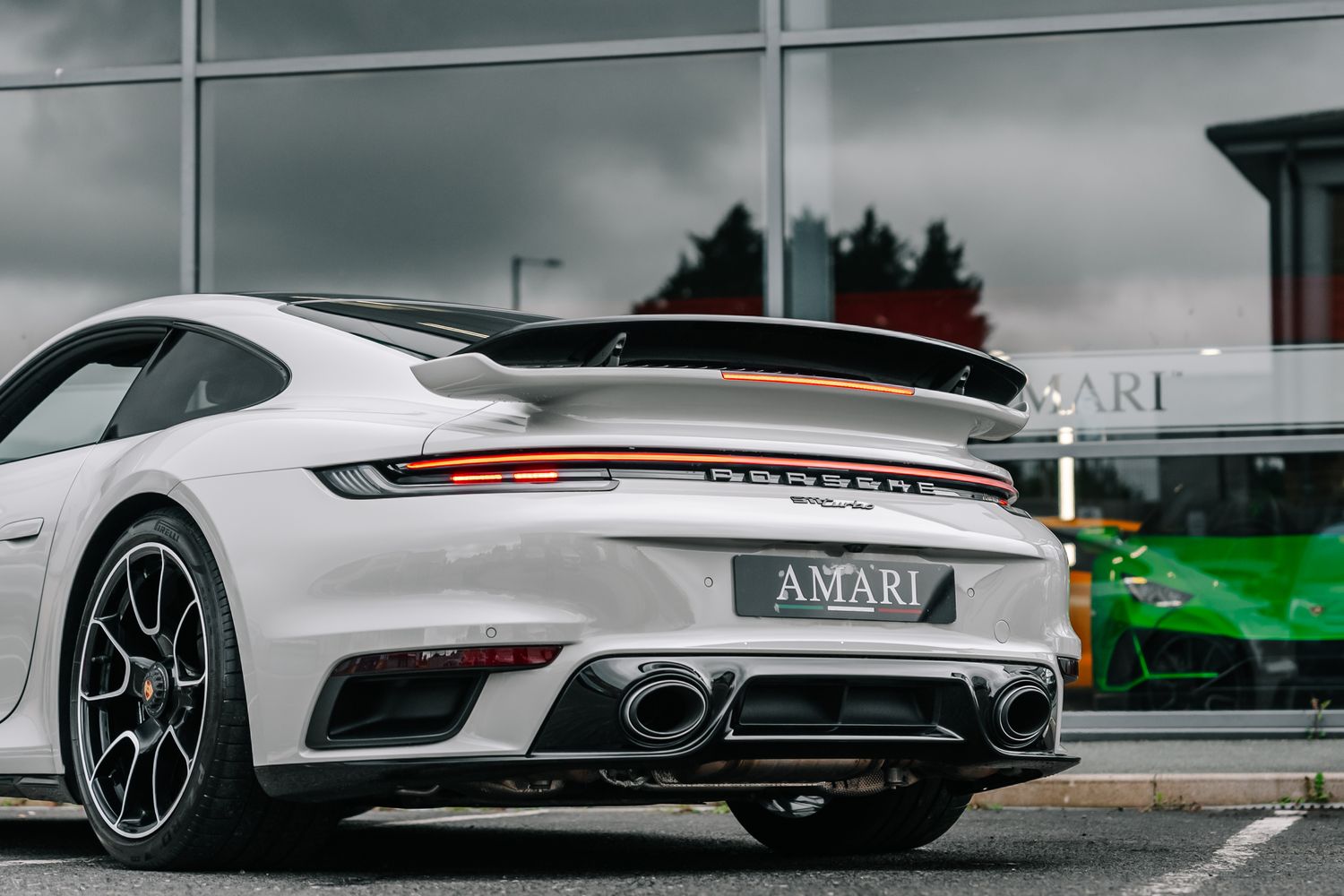 Porsche 911 992 Turbo