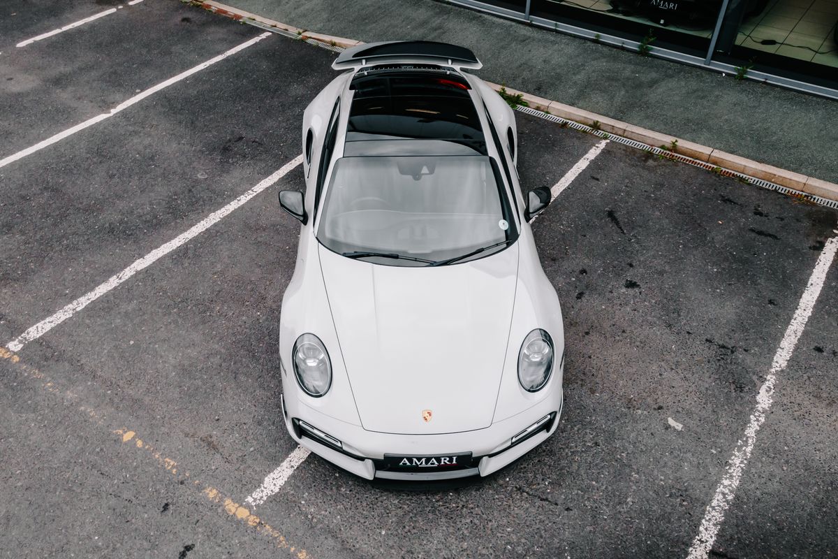 Porsche 911 992 Turbo
