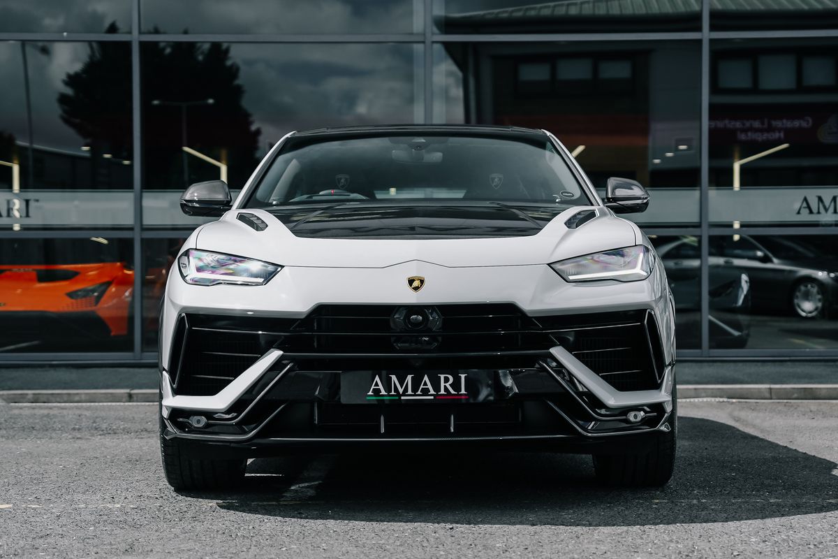 Lamborghini Urus Performante