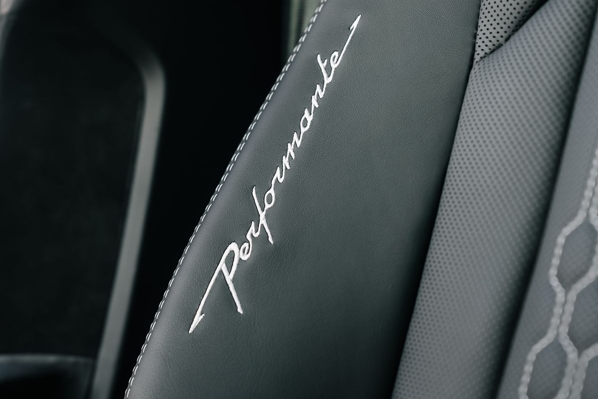 Lamborghini Urus Performante