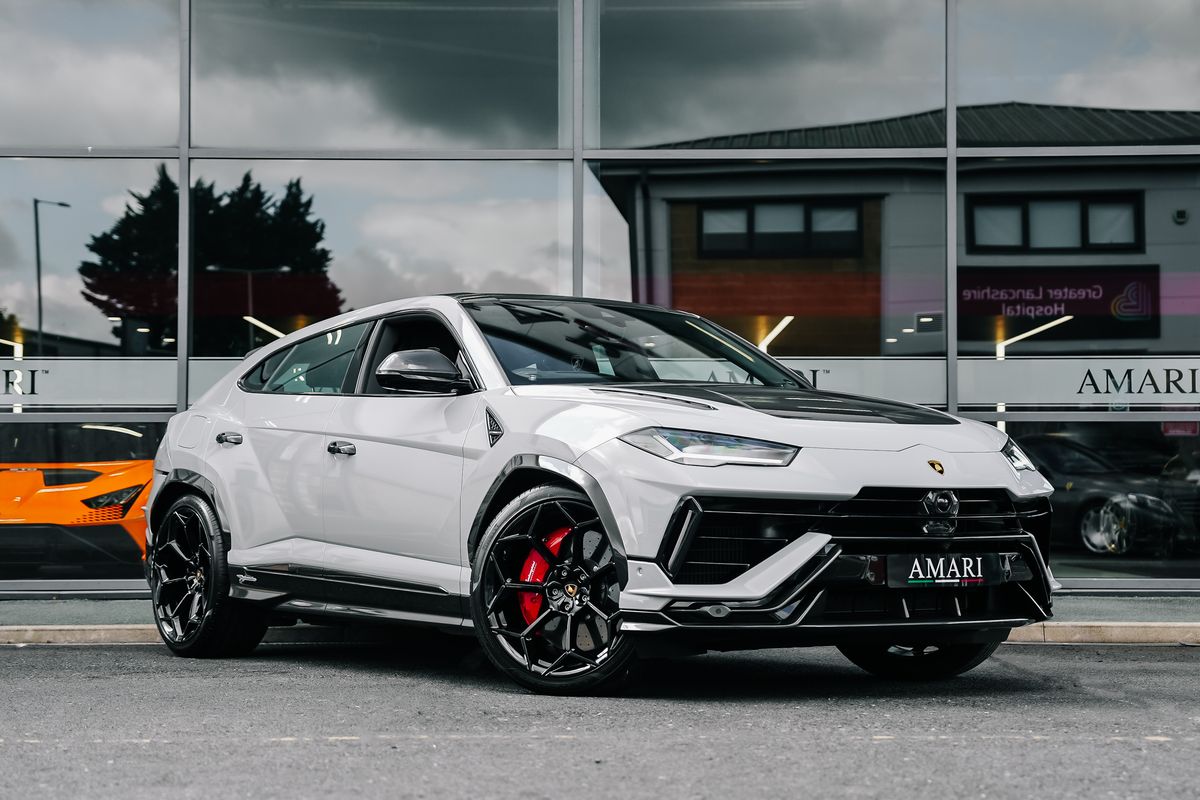 Lamborghini Urus Performante