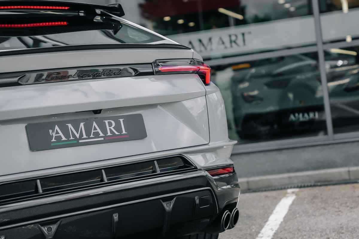 Lamborghini Urus Performante