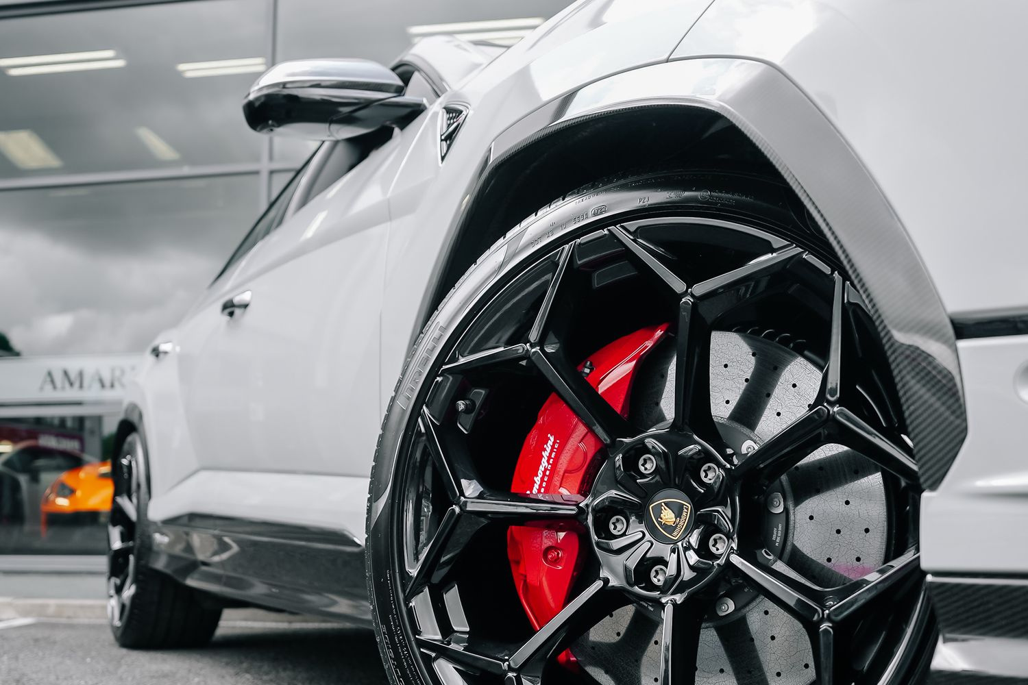 Lamborghini Urus Performante