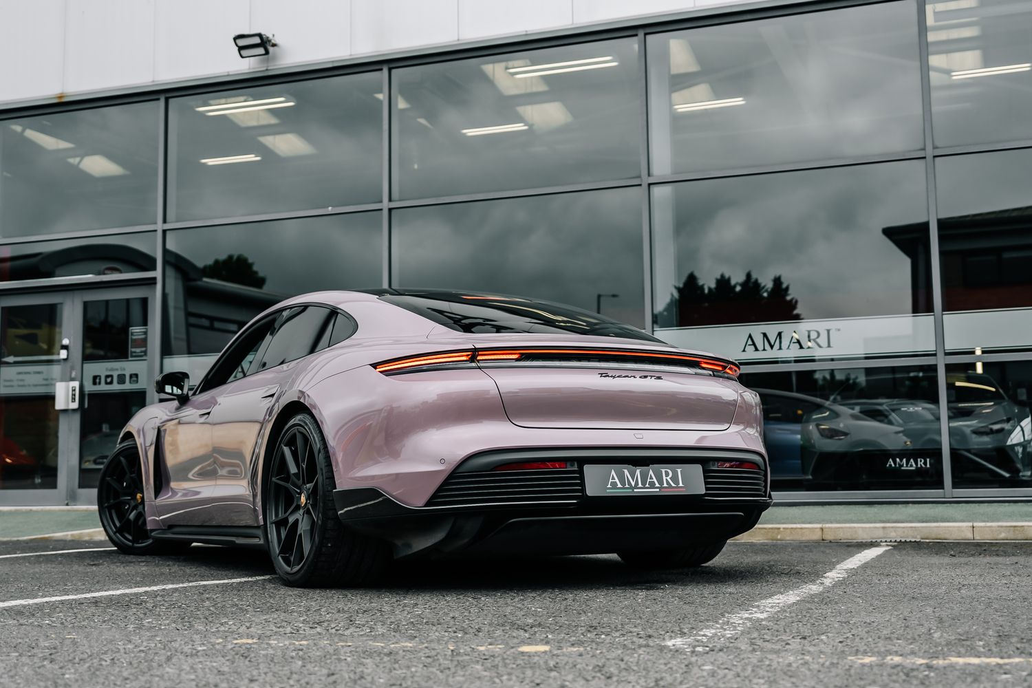 Porsche Taycan GTS