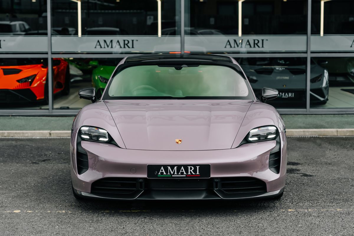 Porsche Taycan GTS