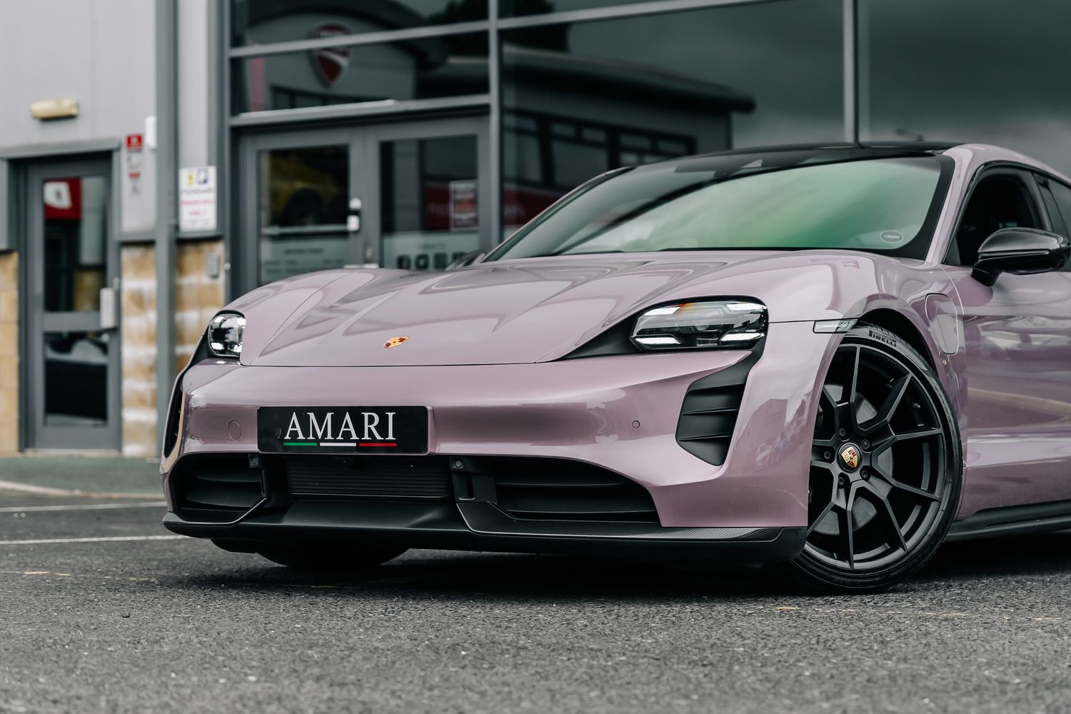 Porsche Taycan GTS