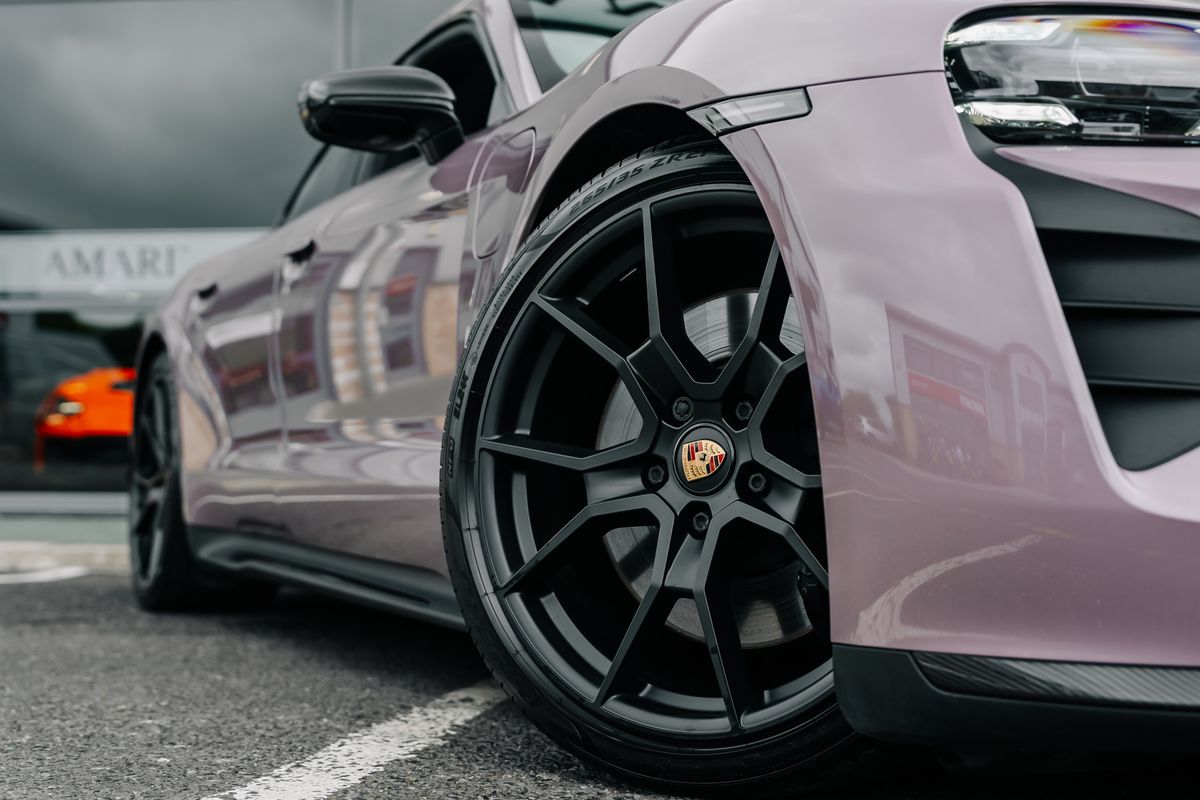 Porsche Taycan GTS