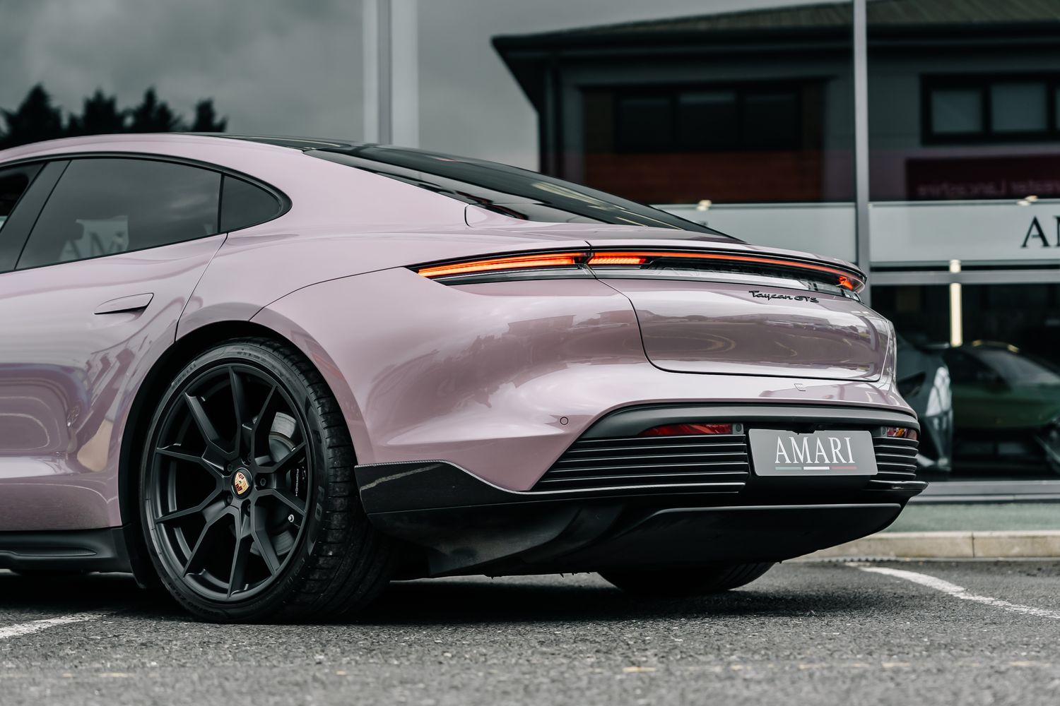 Porsche Taycan GTS