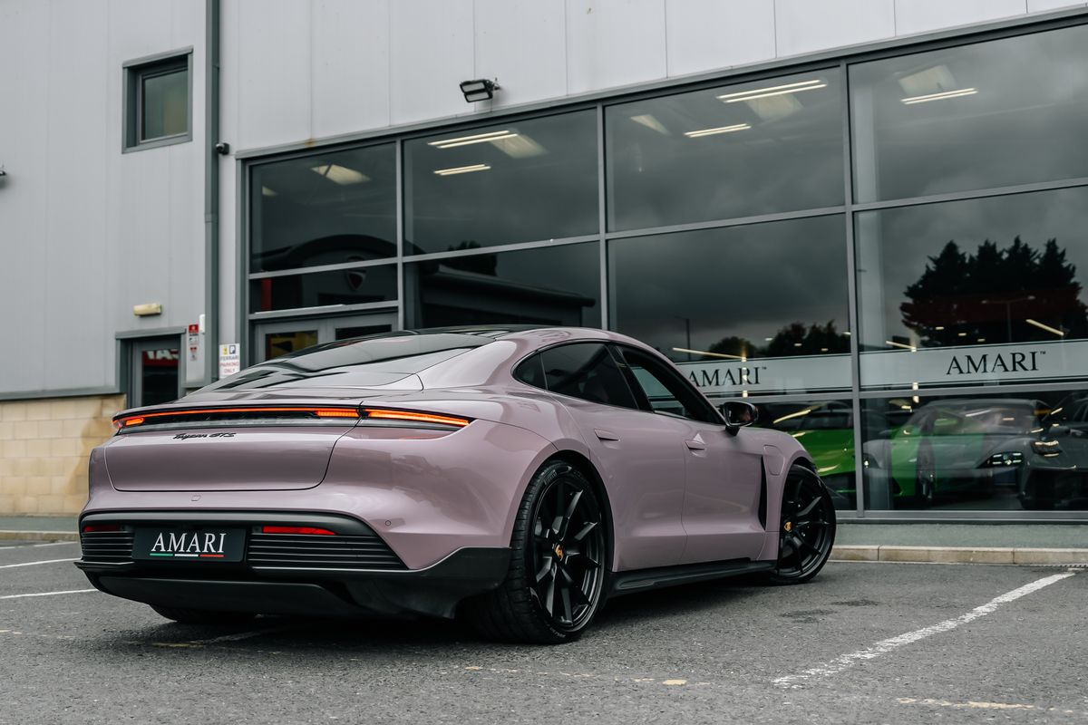 Porsche Taycan GTS