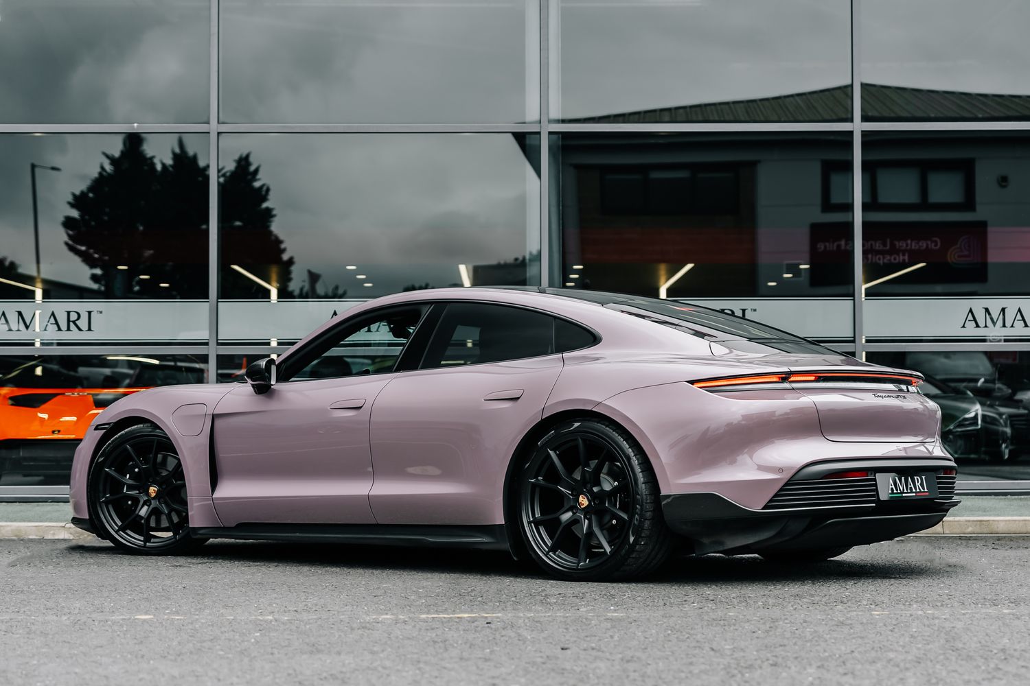 Porsche Taycan GTS