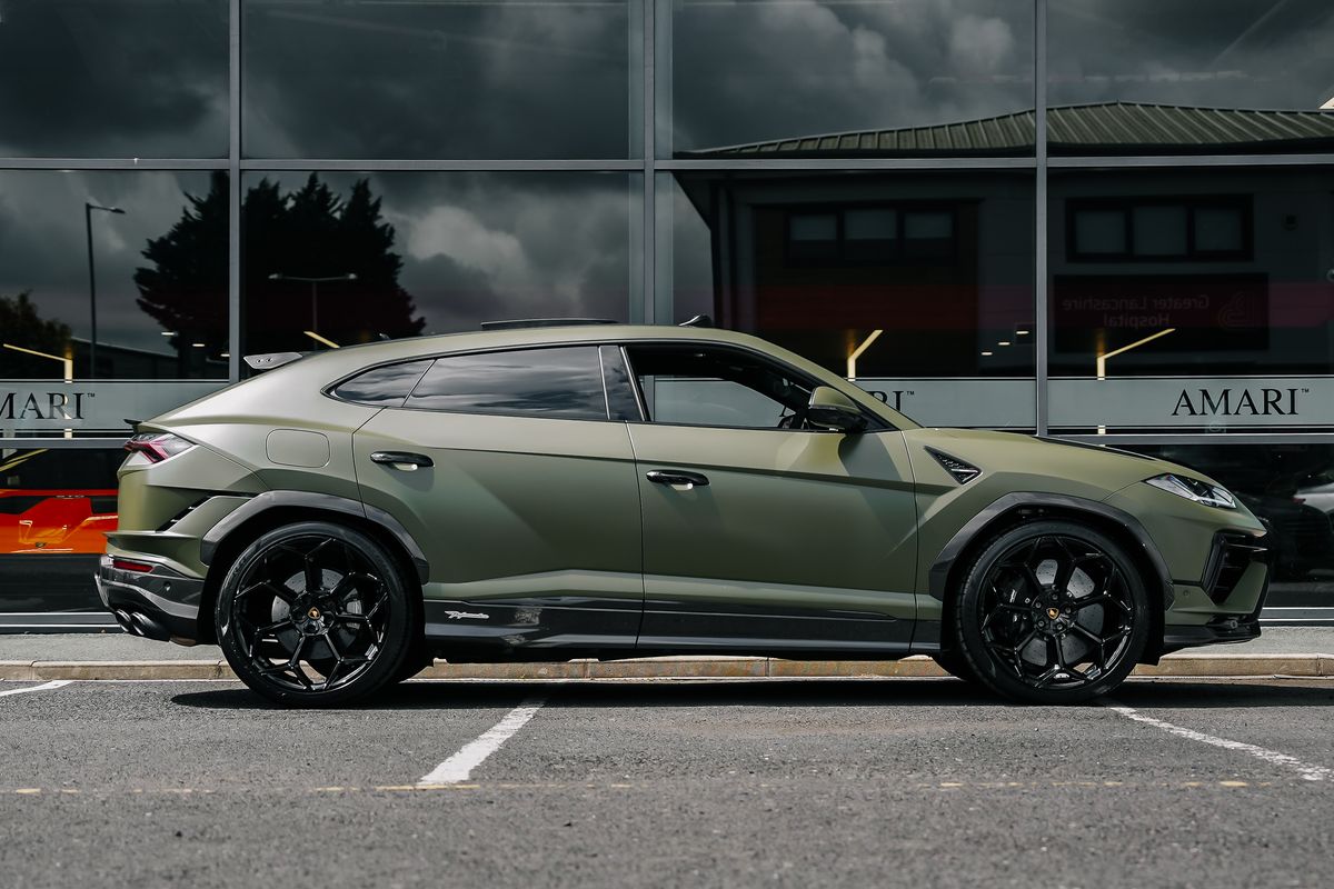 Lamborghini Urus Performante