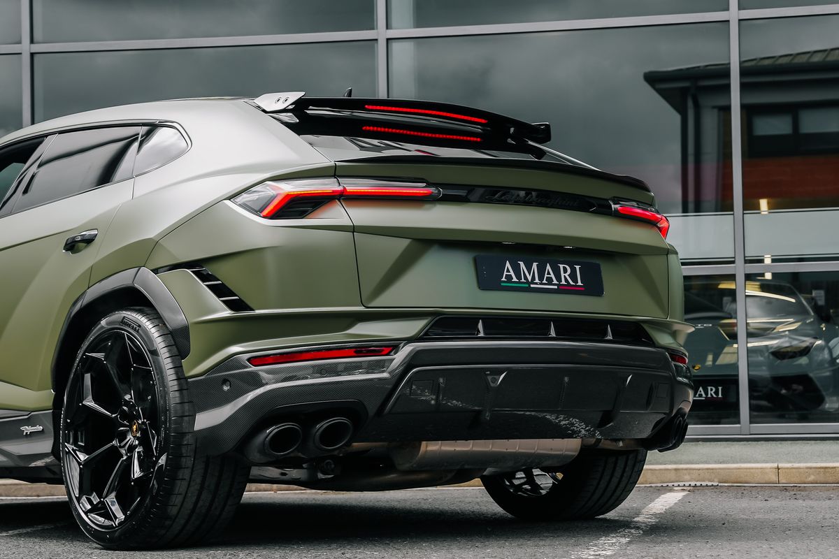 Lamborghini Urus Performante