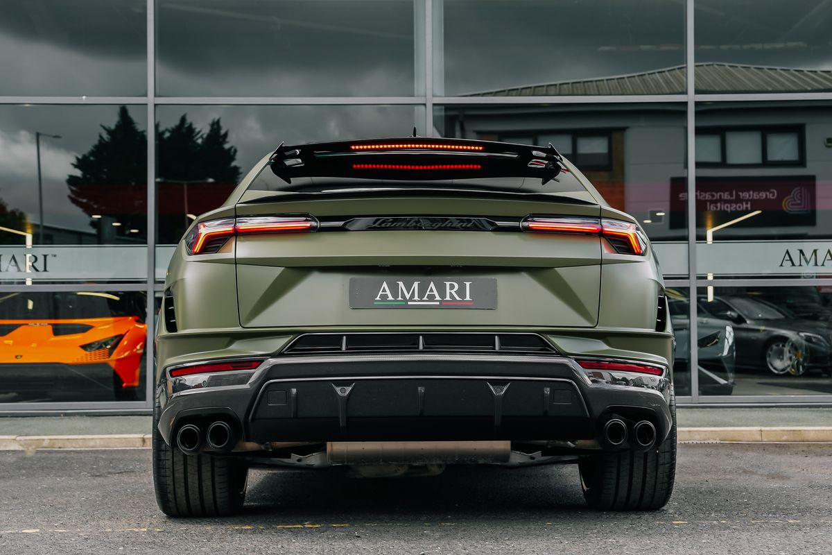 Lamborghini Urus Performante