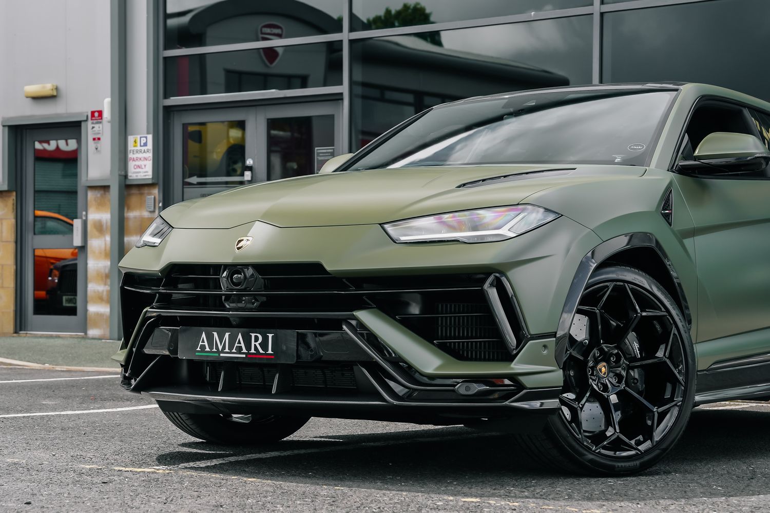 Lamborghini Urus Performante