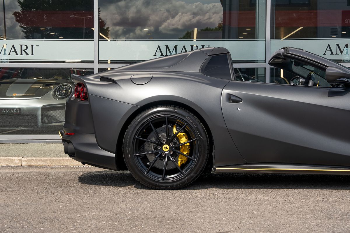 FERRARI 812 GTS