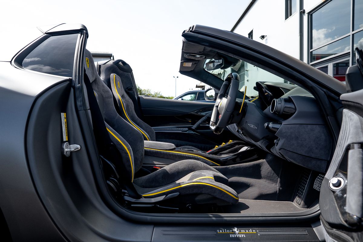FERRARI 812 GTS