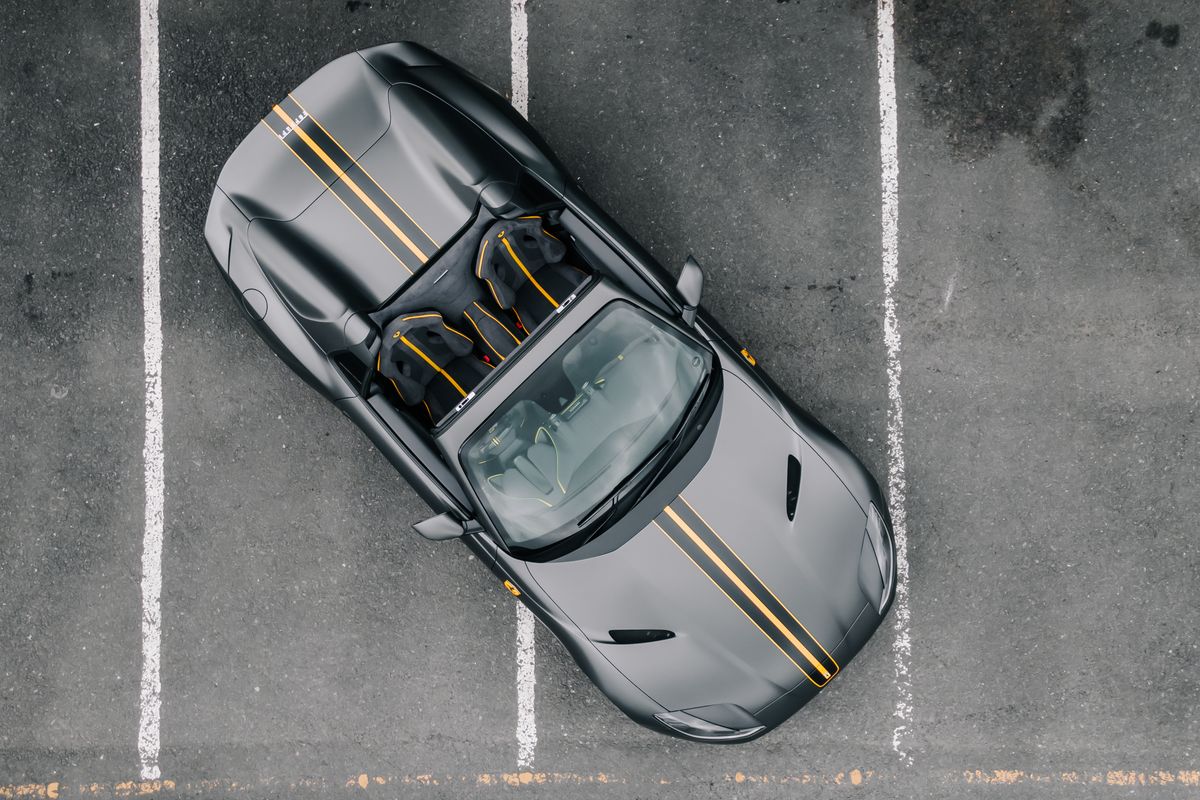 Ferrari 812 GTS