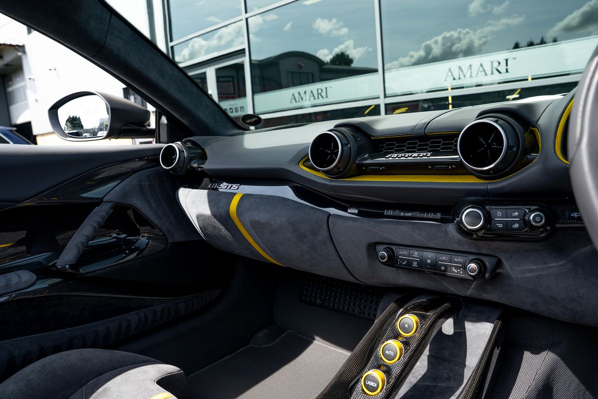 FERRARI 812 GTS
