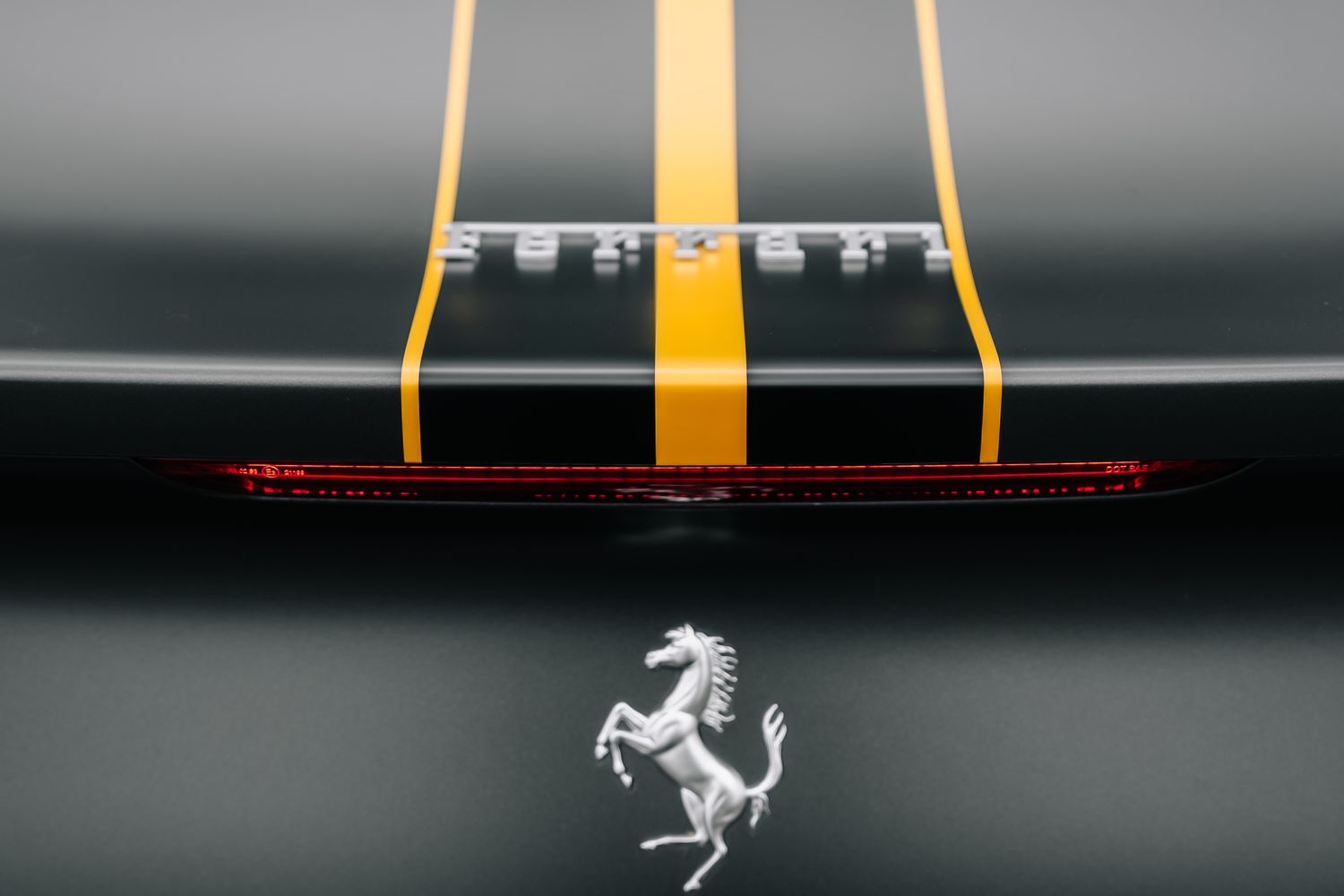 Ferrari 812 GTS