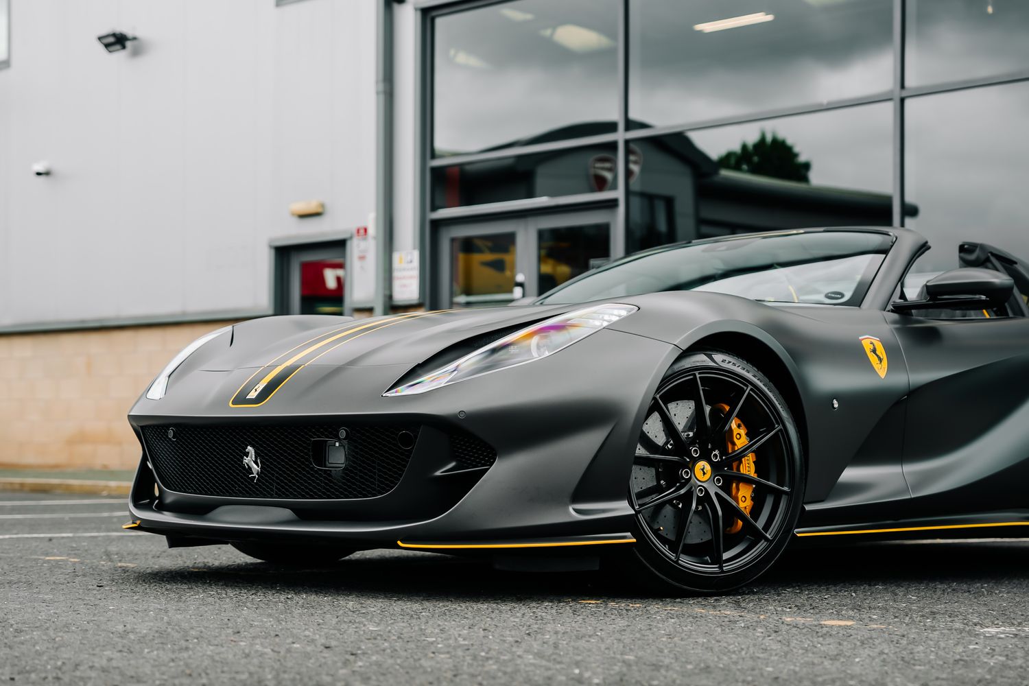 Ferrari 812 GTS