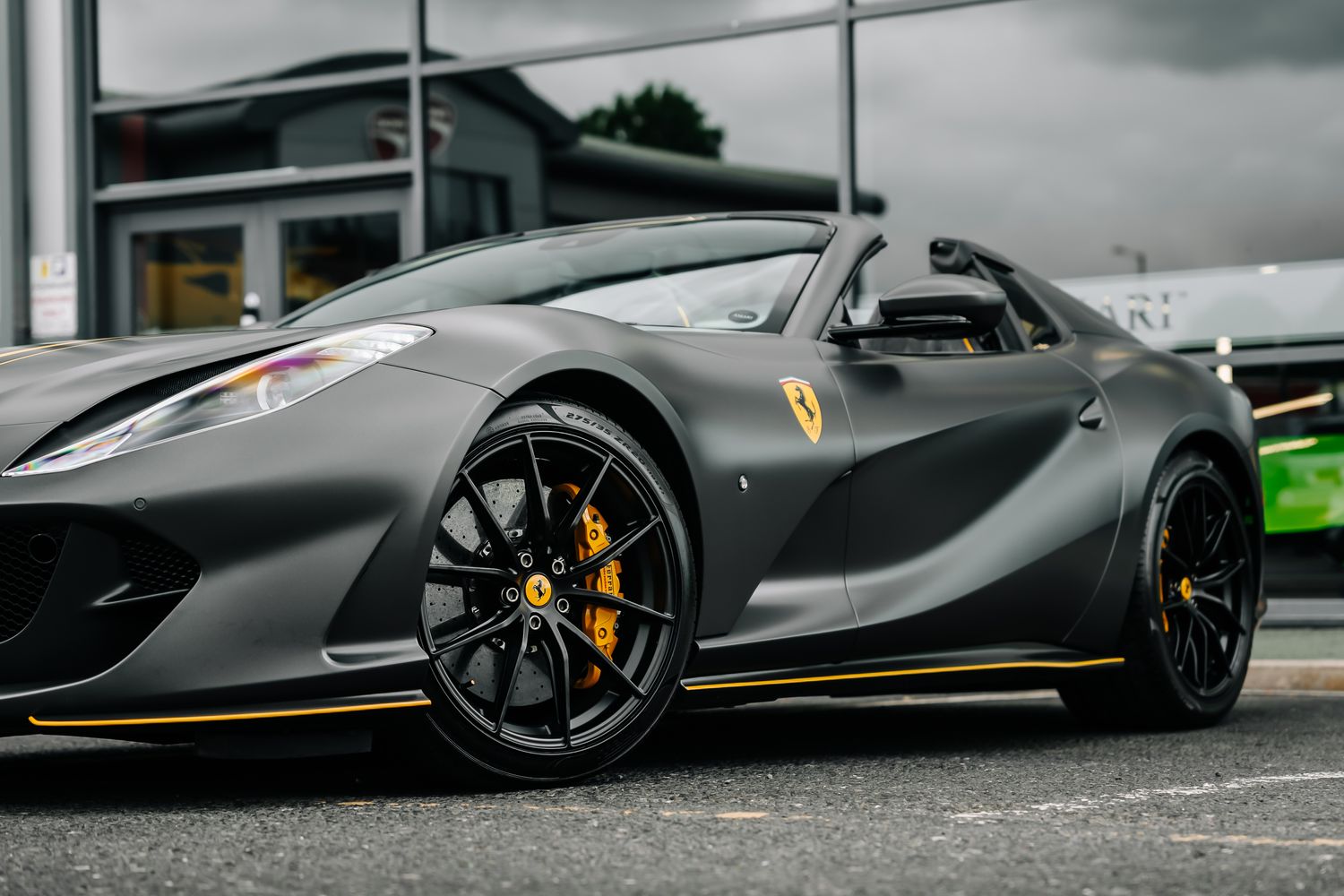 Ferrari 812 GTS