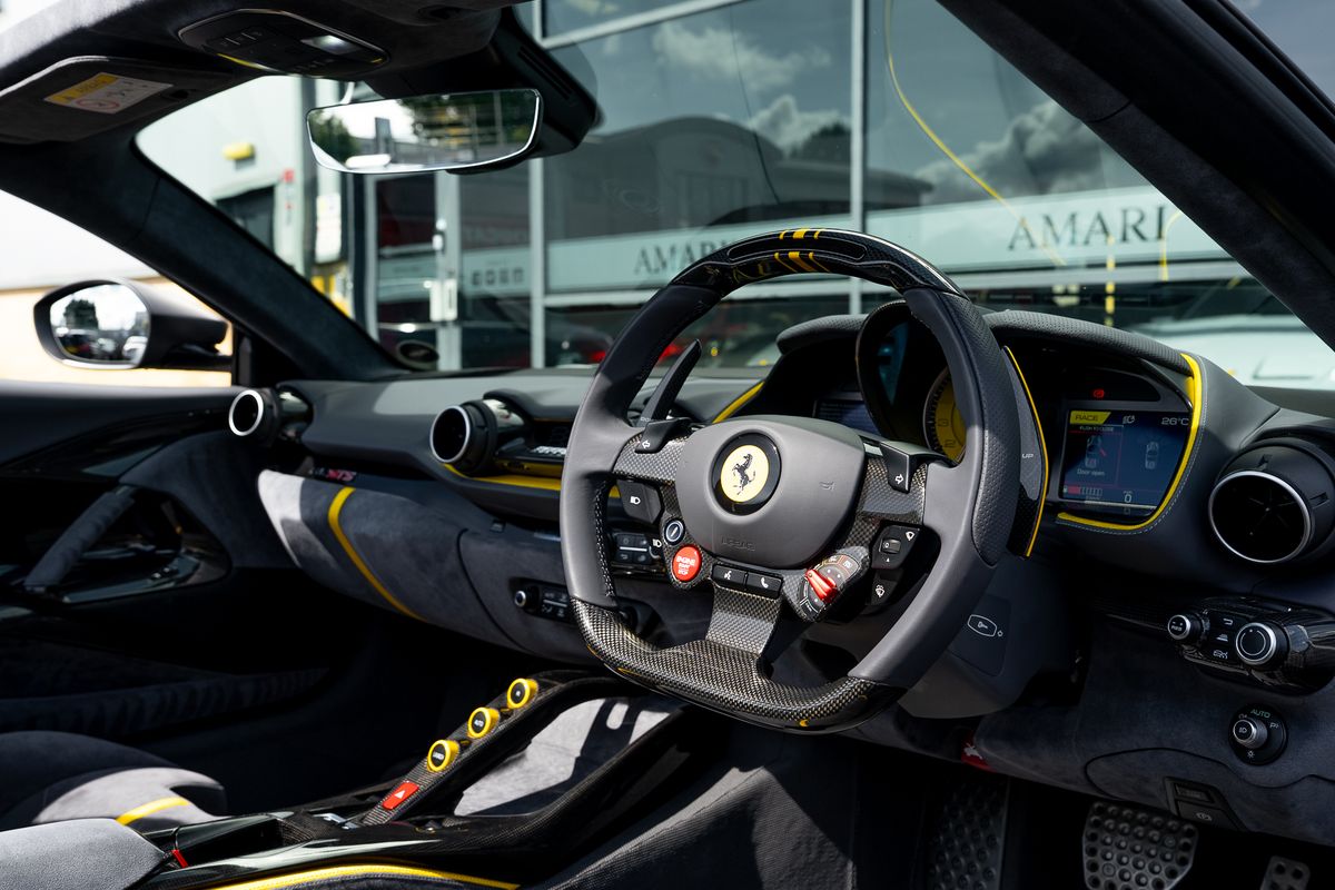 FERRARI 812 GTS