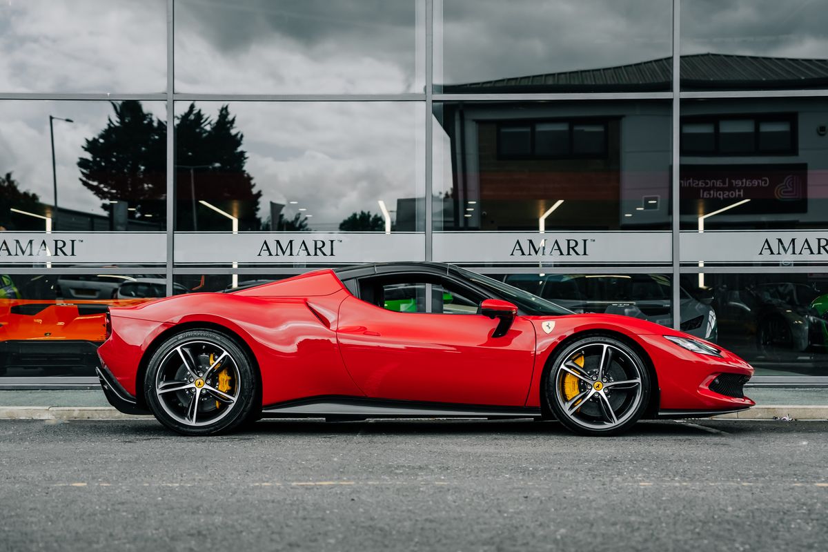Ferrari 296 GTS