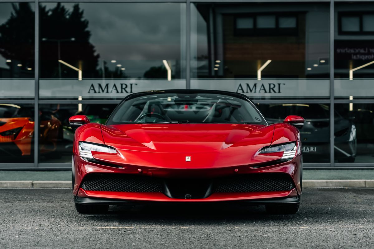 FERRARI SF90 SPIDER