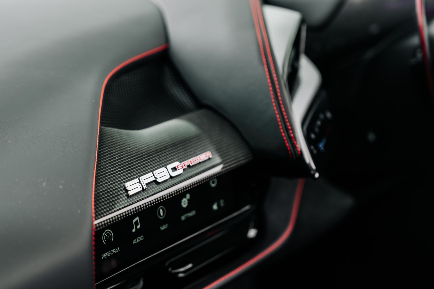 Ferrari SF90 Spider