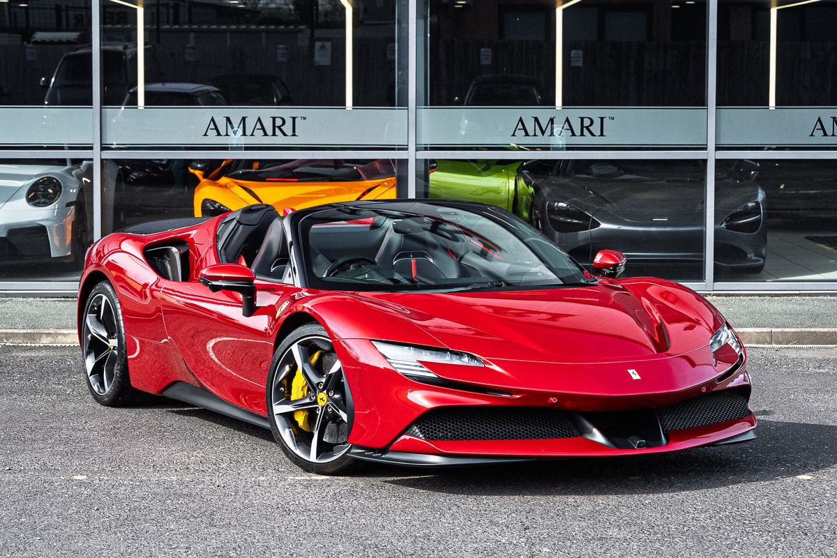 FERRARI SF90 SPIDER