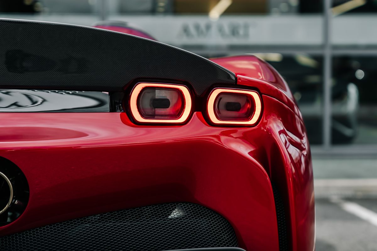 FERRARI SF90 SPIDER
