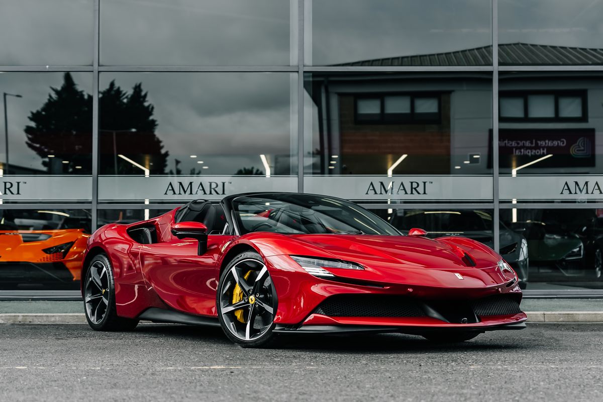 FERRARI SF90 SPIDER