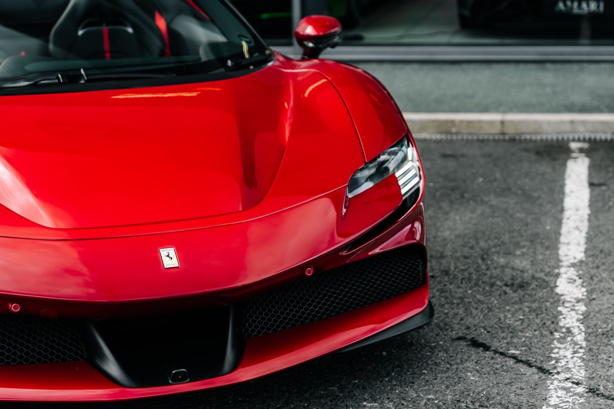 FERRARI SF90 SPIDER