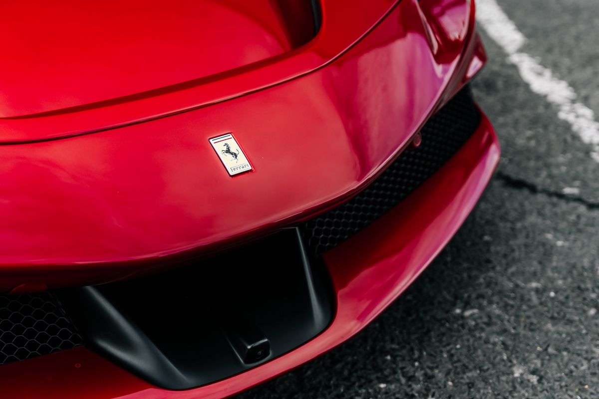 FERRARI SF90 SPIDER