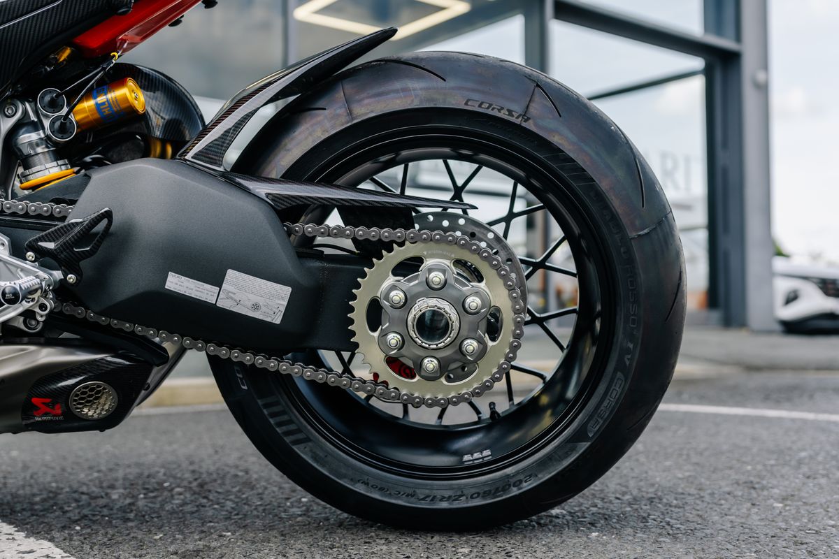 Ducati Streetfighter V4 Lamborghini STO
