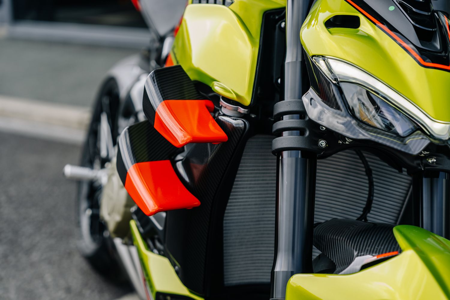 Ducati Streetfighter V4 Lamborghini STO