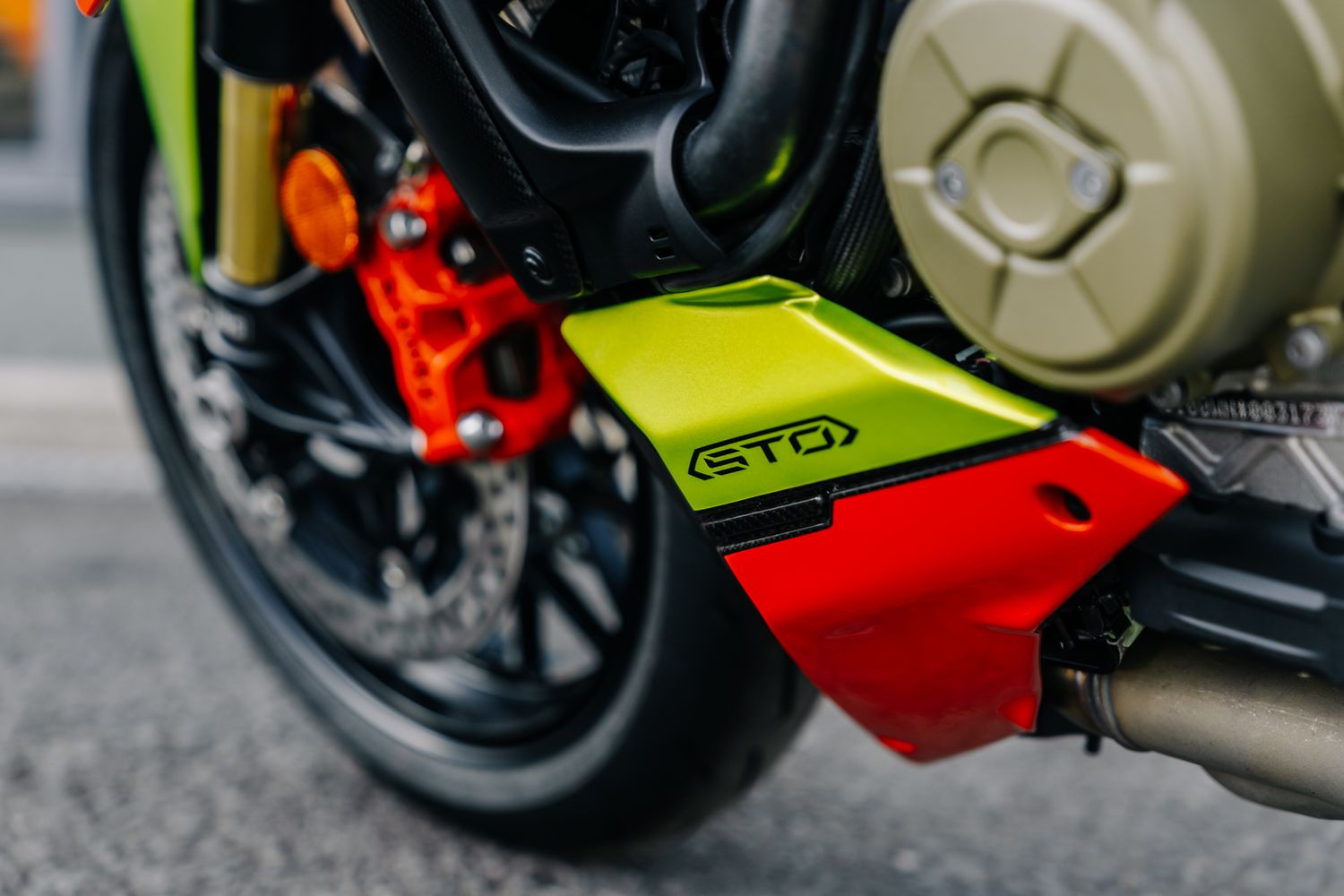 Ducati Streetfighter V4 Lamborghini STO