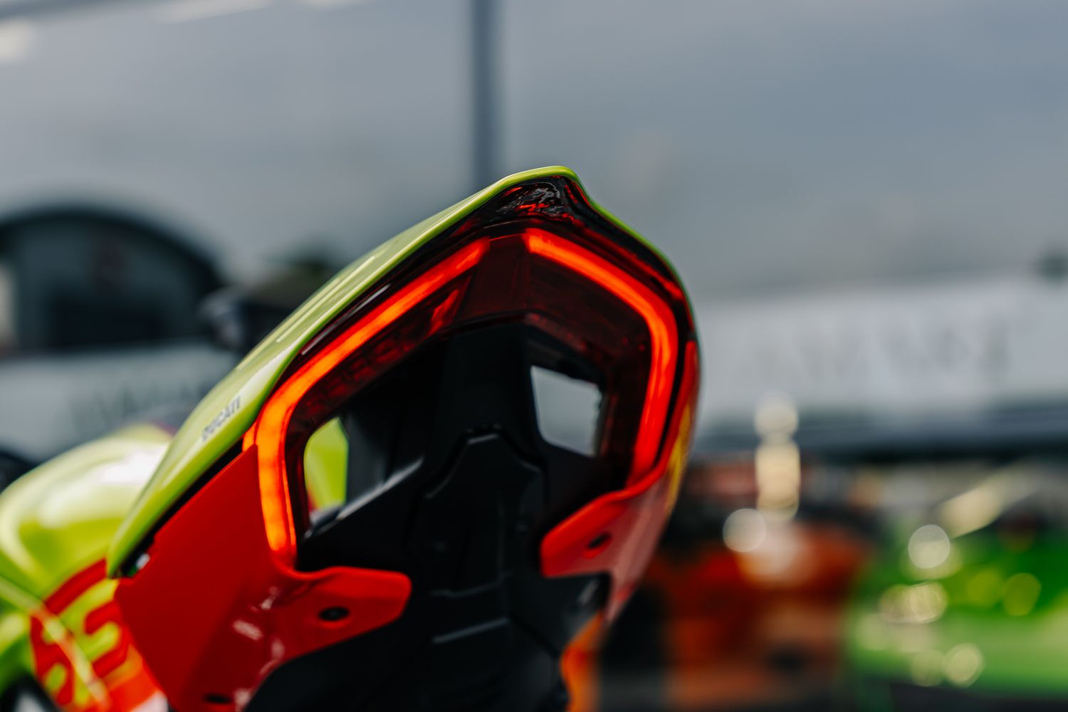 Ducati Streetfighter V4 Lamborghini STO